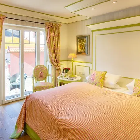 Restaurant Zur Krone 호텔 거튼하임