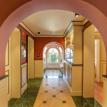 מלון Restaurant Zur Krone