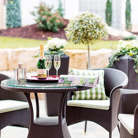 Restaurant Zur Krone 호텔