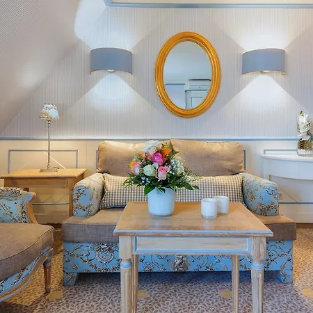 Restaurant Zur Krone 호텔 거튼하임